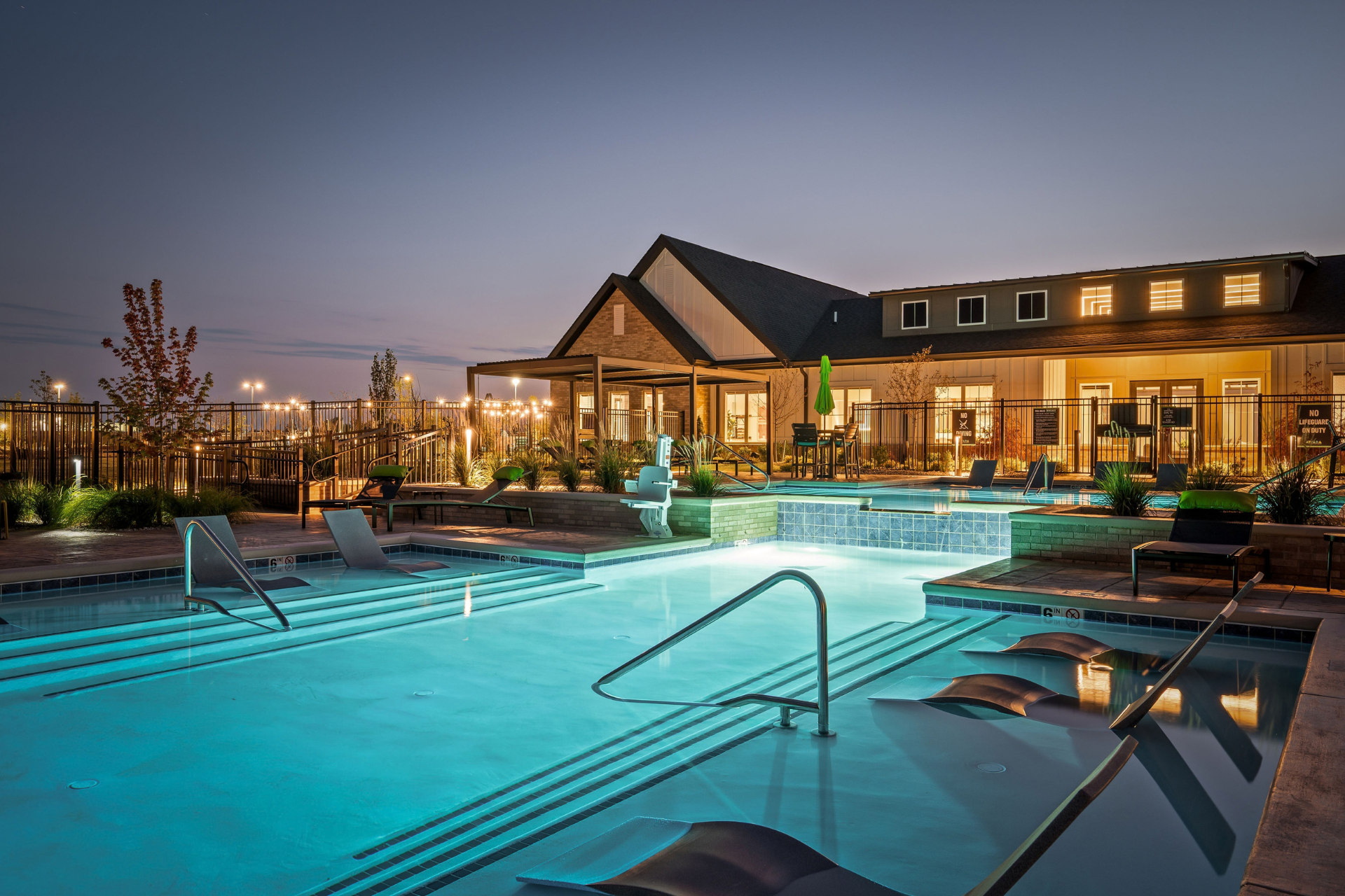 AVIADA - Twilight Swimming Pool